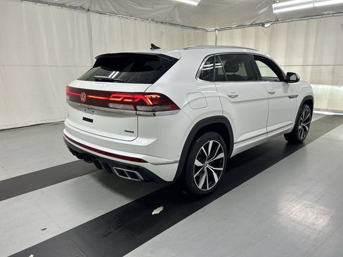 Certified 2024 Volkswagen Atlas Cross Sport SEL Premium R-Line AWD/4WD image 2