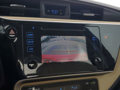 Used 2019 Toyota Corolla LE FWD image 23