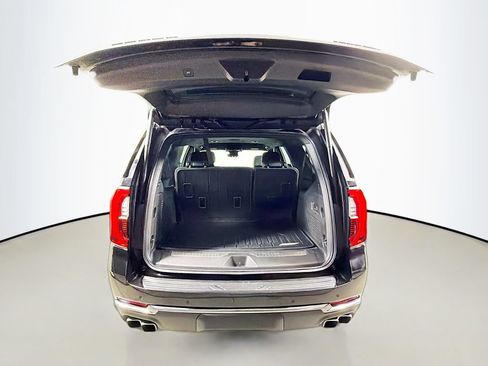 Used 2025 GMC Yukon XL AT4 w/ Premium Trailering Package AWD/4WD image 23