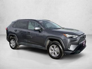 Used 2025 Toyota RAV4 XLE AWD/4WD video 3
