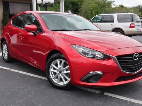 Used 2014 MAZDA MAZDA3 i Touring w/ Technology Package image 3