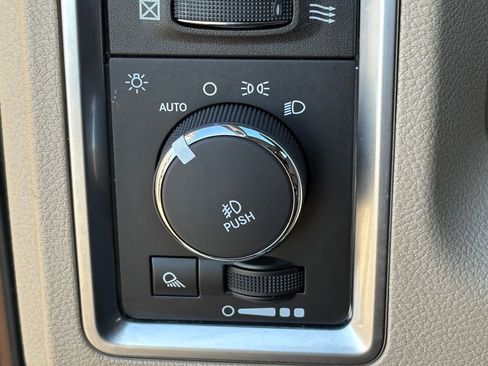 Used 2014 RAM 1500 Lone Star image 22