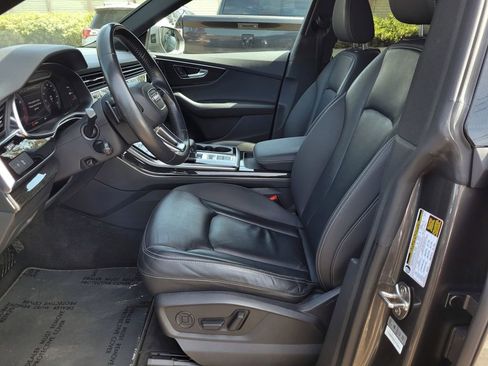 Used 2019 Audi Q8 Premium w/ Convenience Package image 14