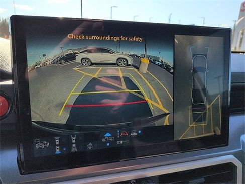 Used 2024 Toyota Tacoma TRD Sport image 25