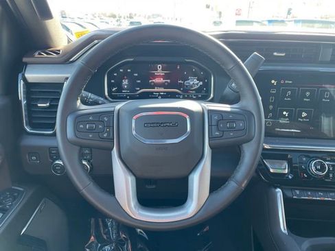 Used 2024 GMC Sierra 2500 Denali w/ Denali Reserve Package image 14