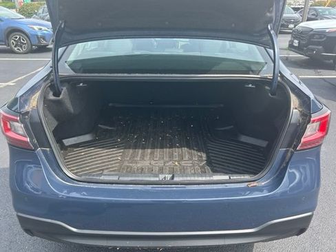 Used 2024 Subaru Legacy Limited AWD/4WD image 10