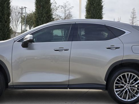 Certified 2022 Lexus NX 350h AWD image 14
