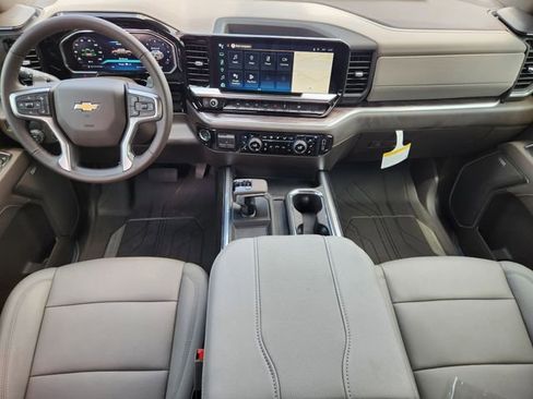 New 2026 Chevrolet Silverado 1500 LTZ w/ LTZ Premium Texas Edition RWD image 2