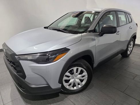 Used 2026 Toyota Corolla Cross L FWD image 1
