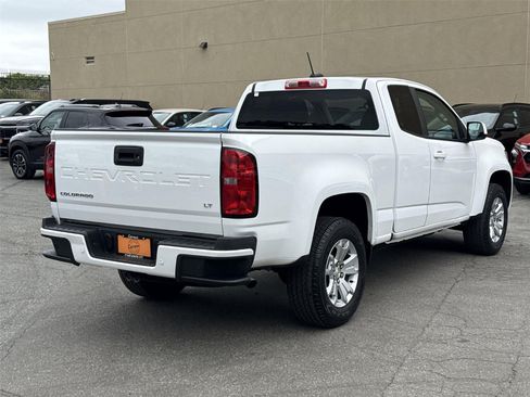 Used 2022 Chevrolet Colorado LT w/ Fleet Safety Package RWD image 3