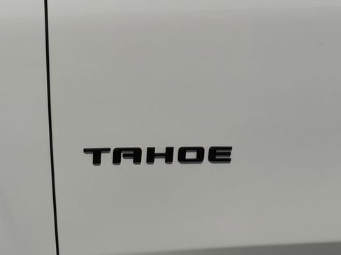 Used 2022 Chevrolet Tahoe RST AWD/4WD image 29