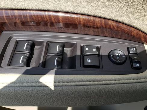 Used 2017 Acura MDX w/ Technology Package AWD/4WD image 30