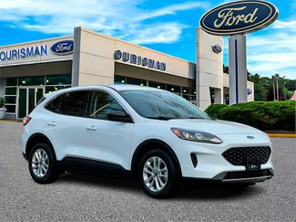 Used 2022 Ford Escape SE video 1