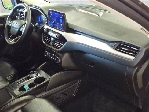 Certified 2022 Ford Escape SEL w/ Technology Package FWD image 25