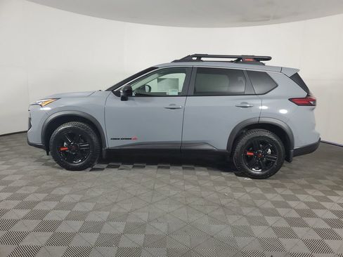 New 2026 Nissan Rogue SV image 7