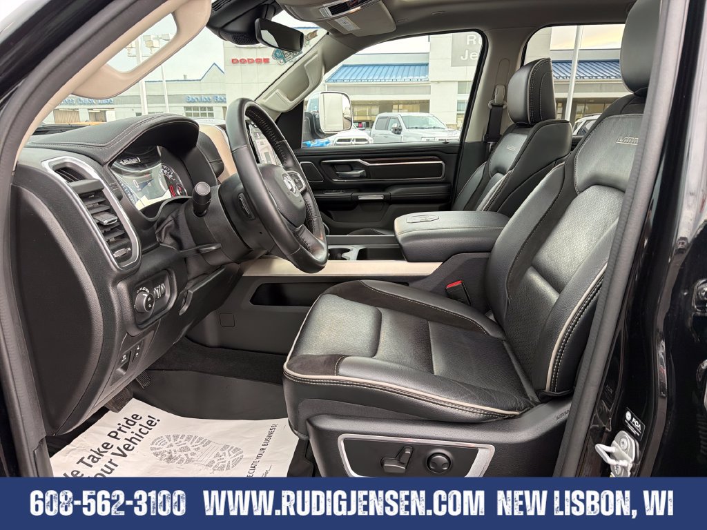 Used 2022 RAM 1500 Laramie AWD/4WD image 9