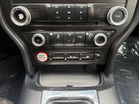 Used 2015 Ford Mustang GT image 26