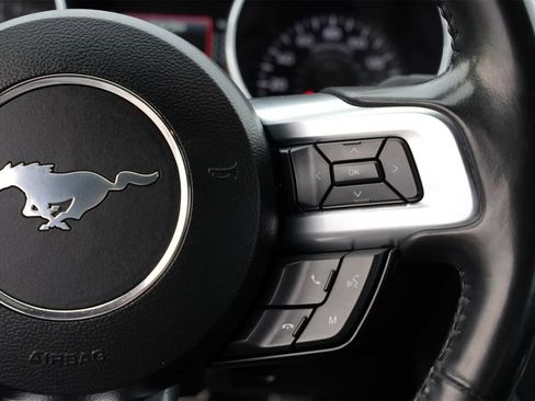 Used 2022 Ford Mustang Premium image 10