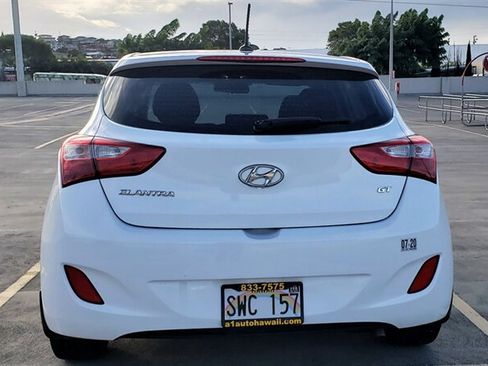 Used 2016 Hyundai Elantra GT FWD image 8