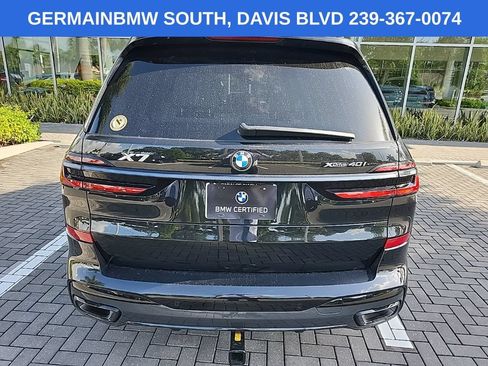 Used 2025 BMW X7 xDrive40i w/ M Sport Package AWD/4WD image 5