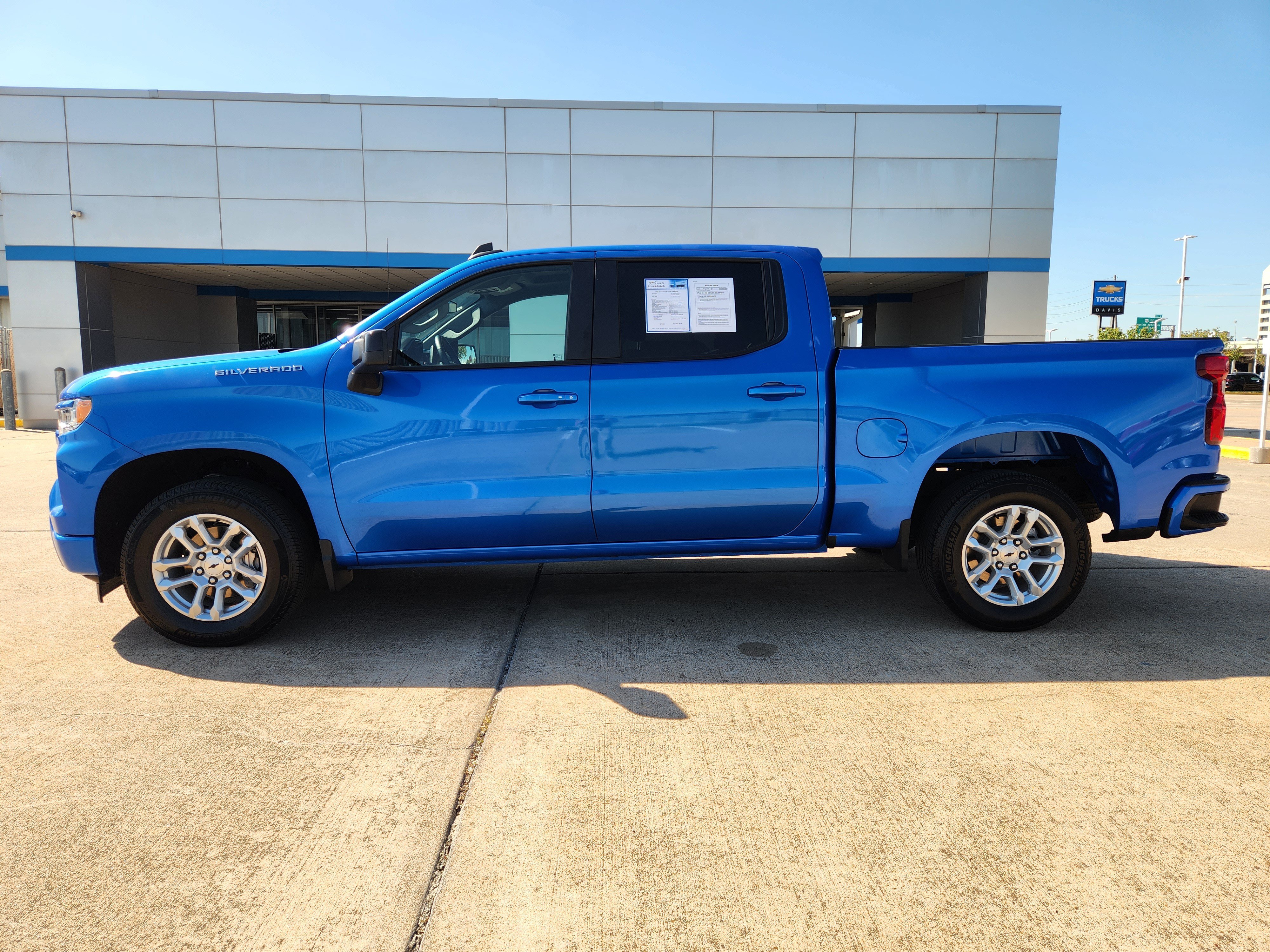 Used 2026 Chevrolet Silverado 1500 RST RWD image 5