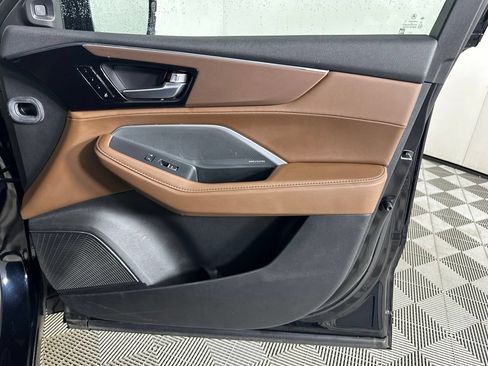 Used 2025 Acura MDX FWD w/ Technology Package image 33