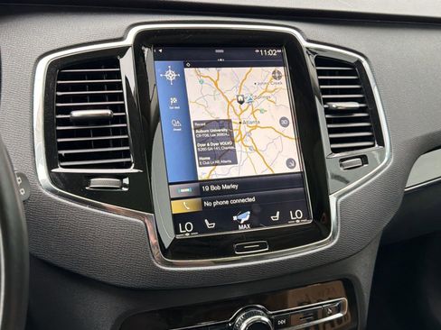 Used 2018 Volvo XC90 T8 Momentum w/ Convenience Package image 20