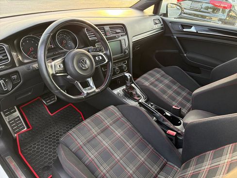 Used 2016 Volkswagen GTI S image 12
