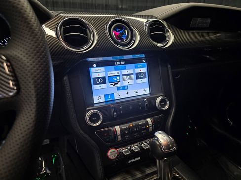 Used 2017 Ford Mustang GT Premium w/ Equipment Group 401A image 22