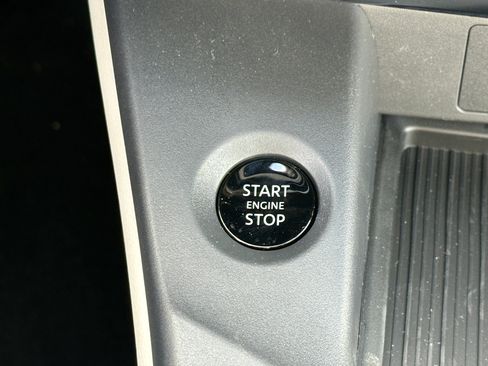 New 2026 Nissan Sentra SR w/ SR Premium Package FWD image 20