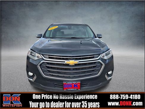 Used 2020 Chevrolet Traverse LT w/ Driver Confidence II Package image 3