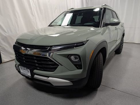 New 2026 Chevrolet TrailBlazer LT w/ Convenience Package AWD/4WD image 8
