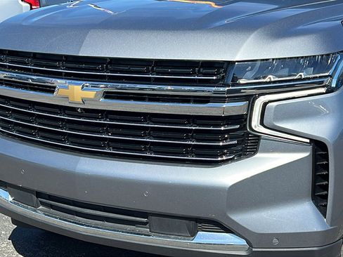 Used 2022 Chevrolet Tahoe LT w/ LT Signature Plus Package AWD/4WD image 9