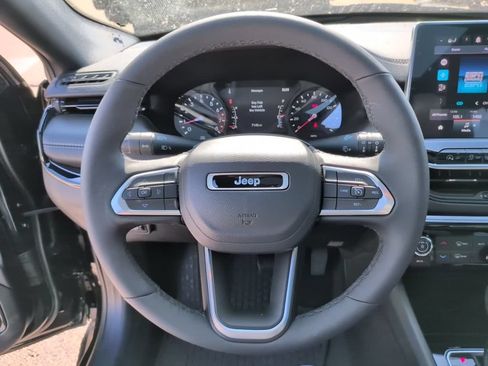 New 2026 Jeep Compass Latitude w/ Sun and Sound Group AWD/4WD image 22