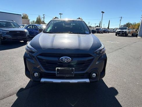 New 2025 Subaru Outback Limited image 8