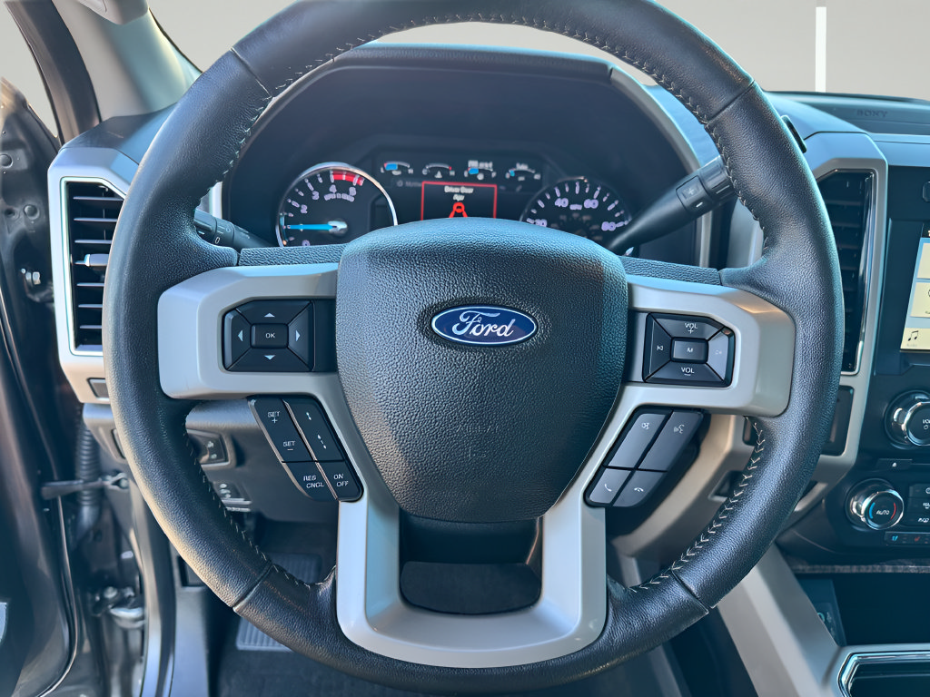 Used 2018 Ford F350 Lariat w/ Lariat Ultimate Package AWD/4WD image 12