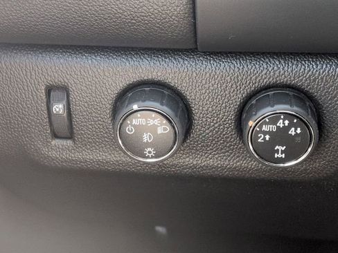 Used 2015 GMC Canyon SLE w/ SLE Convenience Package AWD/4WD image 18