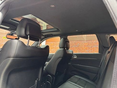 Used 2022 Jeep Grand Cherokee Laredo X image 24