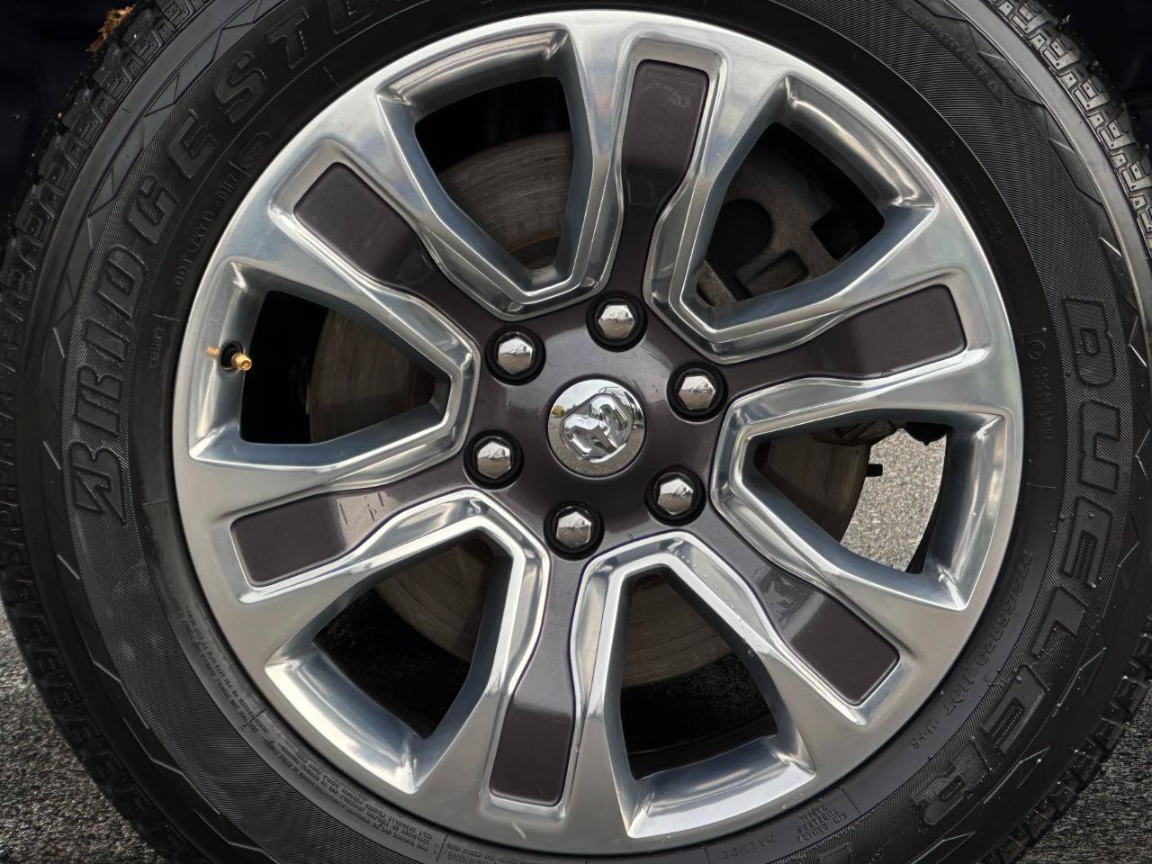 Used 2022 RAM 1500 Limited AWD/4WD image 17