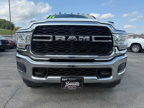 Used 2024 RAM 2500 Tradesman w/ Chrome Appearance Group image 2