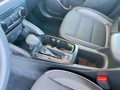 Used 2025 Chevrolet TrailBlazer LT image 41