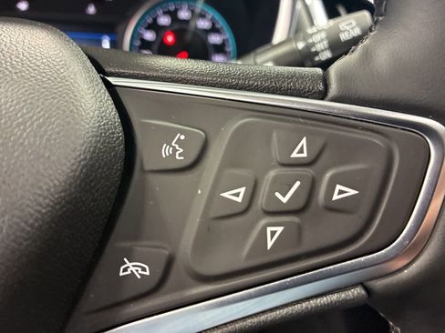 Used 2024 Chevrolet Equinox LT w/ LPO, Floor Liner Package image 23