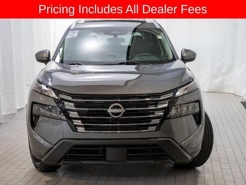 Certified 2024 Nissan Rogue SV w/ SV Premium Package FWD image 2