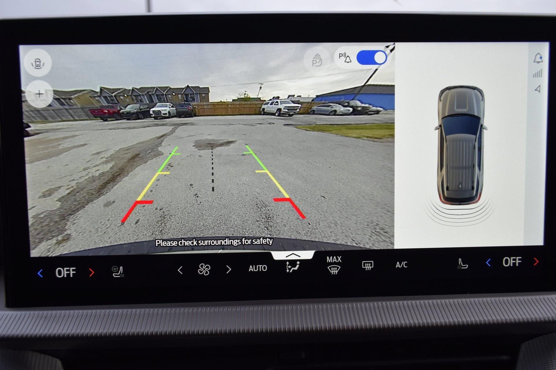 New 2026 Ford Explorer Active w/ Active Comfort Package RWD image 13