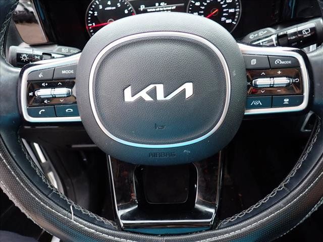 Used 2022 Kia Sorento SX AWD/4WD image 12