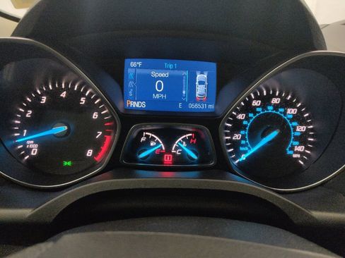 Used 2015 Ford Escape SE image 23