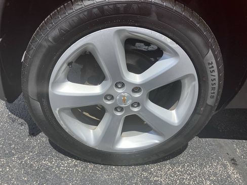 Used 2015 Chevrolet Trax LTZ AWD/4WD image 27