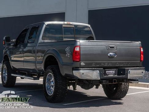 Used 2015 Ford F250 Lariat w/ Chrome Package AWD/4WD image 6