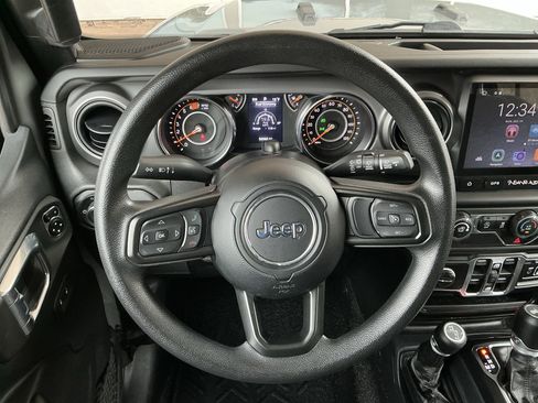 Used 2021 Jeep Wrangler Unlimited Sport image 5