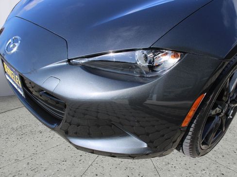 Used 2016 MAZDA MX-5 Miata Club image 10